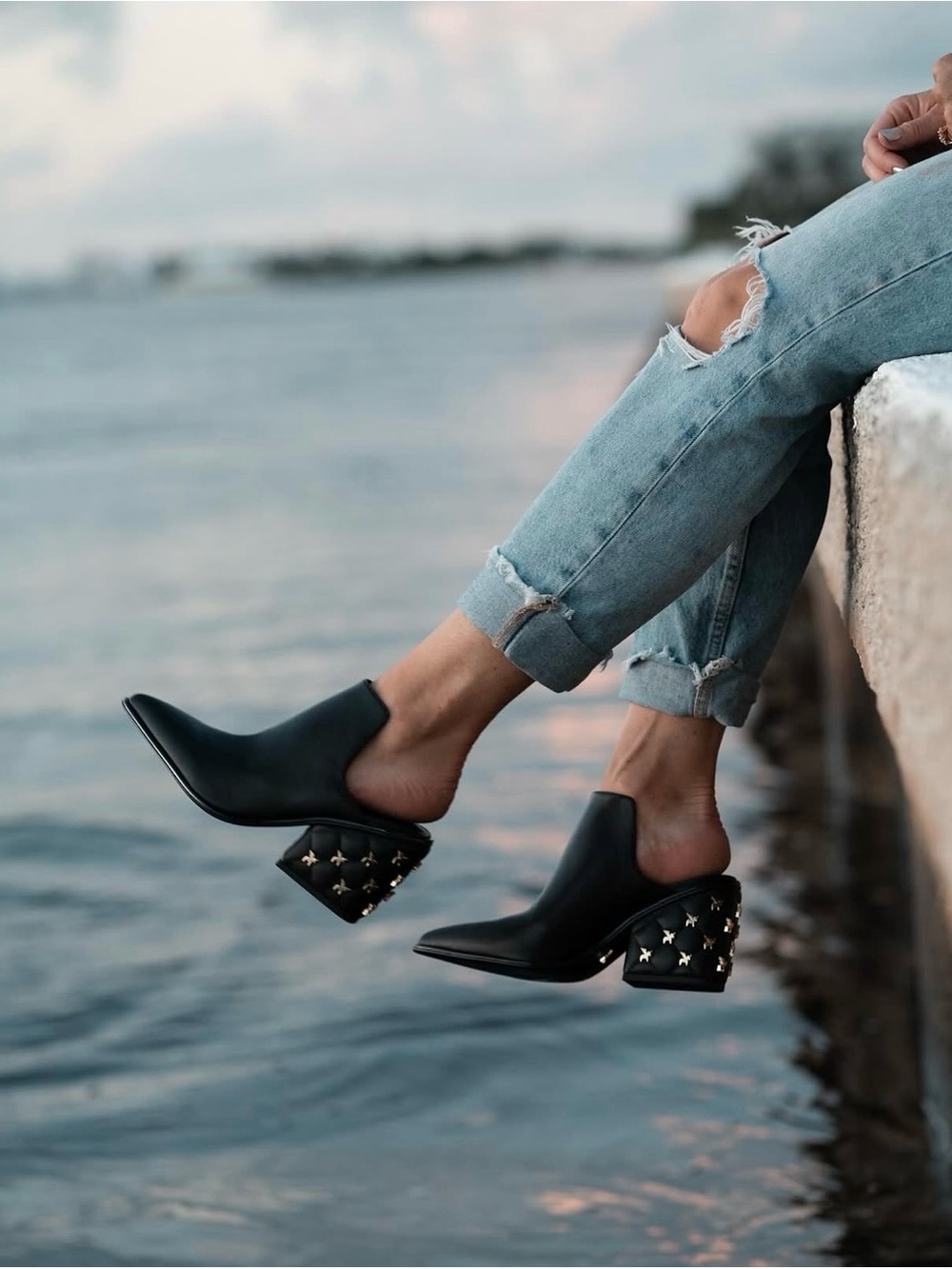Hayley Paige / She is Cheval On My Way Mules